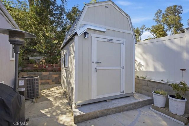 23777 mulholland 203, Calabasas, CA 91302