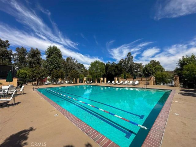 23777 mulholland 203, Calabasas, CA 91302