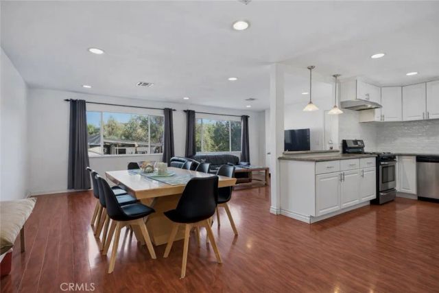 23777 mulholland 203, Calabasas, CA 91302