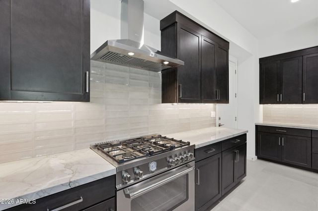 6525 E CAVE CREEK Road 101, Cave Creek, AZ 85331