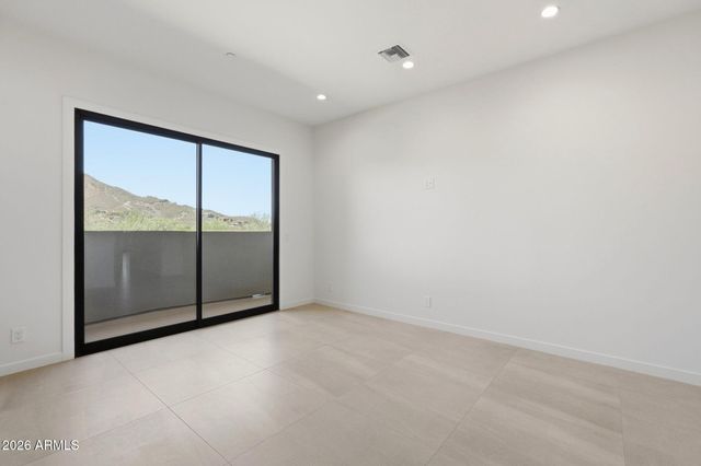 6525 E CAVE CREEK Road 101, Cave Creek, AZ 85331