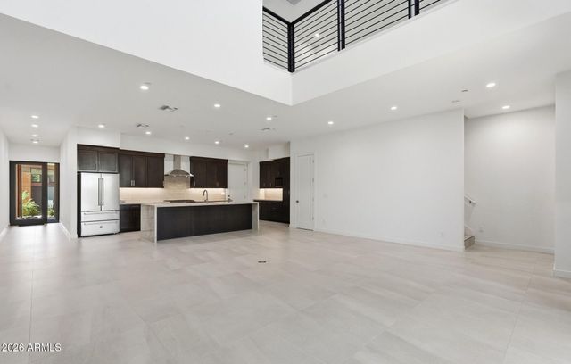 6525 E CAVE CREEK Road 101, Cave Creek, AZ 85331