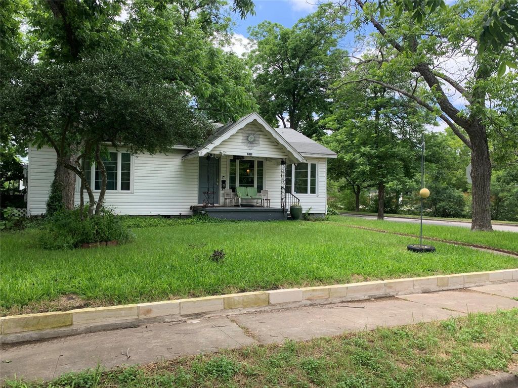 1515 Karen Ave, Austin, TX 78757