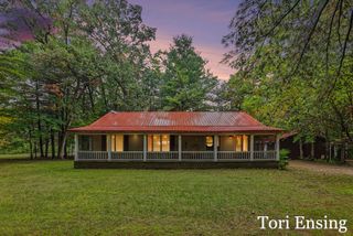 21 Riverview Drive, Greenville, MI 48838