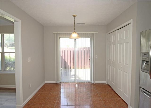 1334 Ambercrest Way, Austell, GA 30168