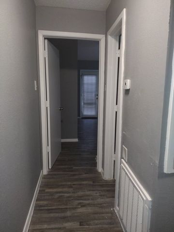9823 Summerwood Circle 2000, Dallas, TX 75243