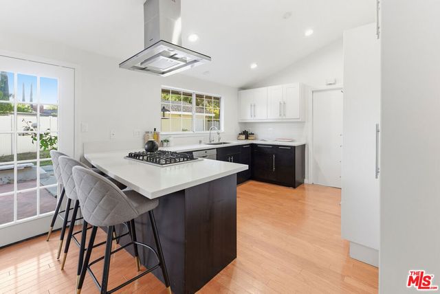 18445 Los Alimos Street, Porter Ranch, CA 91326