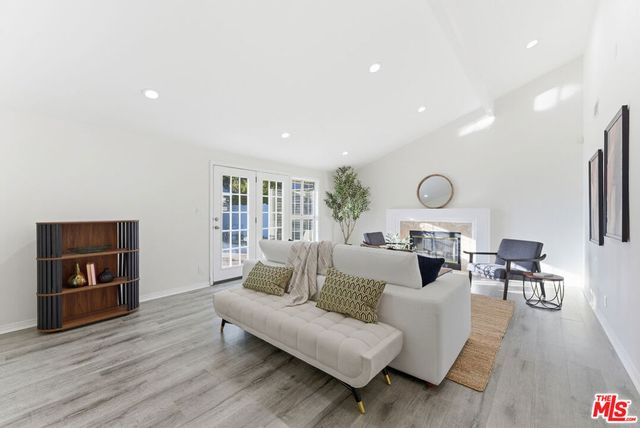 18445 Los Alimos Street, Porter Ranch, CA 91326