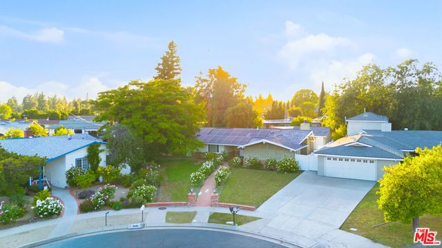 18445 Los Alimos Street, Porter Ranch, CA 91326