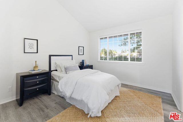 18445 Los Alimos Street, Porter Ranch, CA 91326