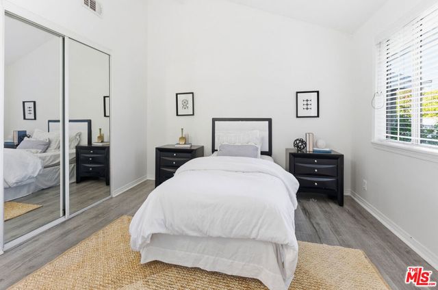 18445 Los Alimos Street, Porter Ranch, CA 91326