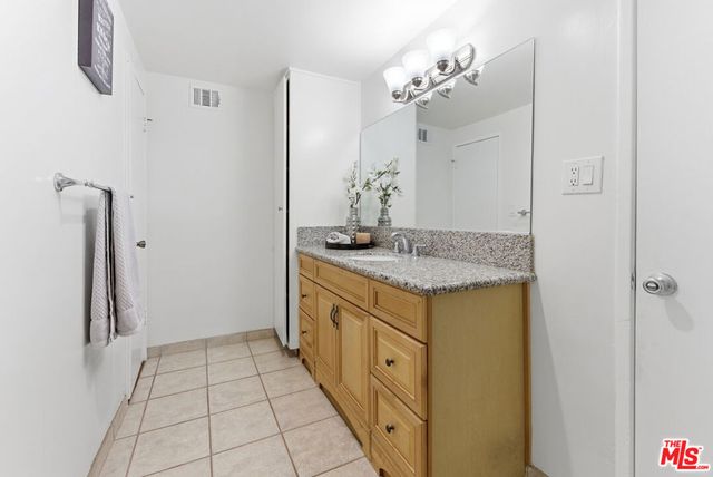 18445 Los Alimos Street, Porter Ranch, CA 91326