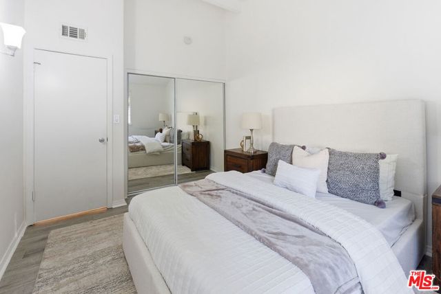 18445 Los Alimos Street, Porter Ranch, CA 91326