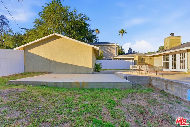 18445 Los Alimos Street, Porter Ranch, CA 91326
