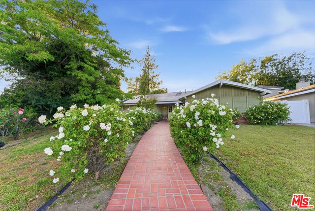 18445 Los Alimos Street, Porter Ranch, CA 91326