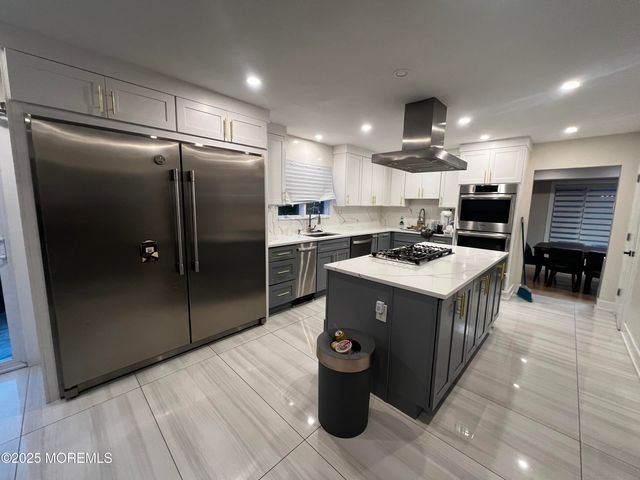 799 Bowyer Avenue, Elberon, NJ 07740