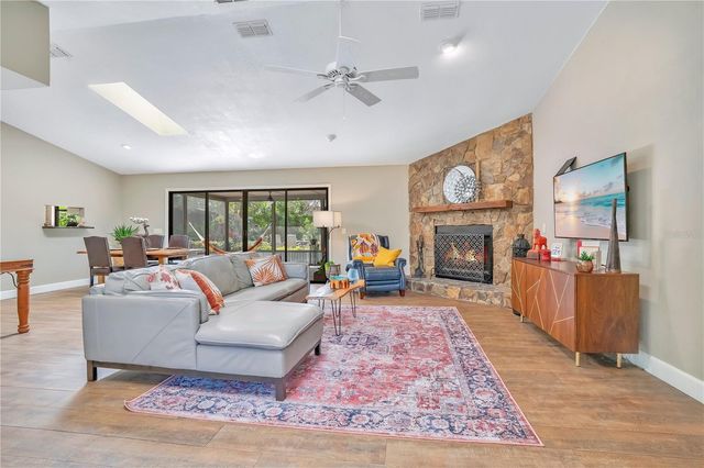 9488 SHORTLEAF COURT, Apopka, FL 32703