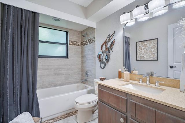 9488 SHORTLEAF COURT, Apopka, FL 32703