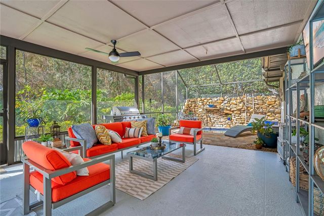 9488 SHORTLEAF COURT, Apopka, FL 32703