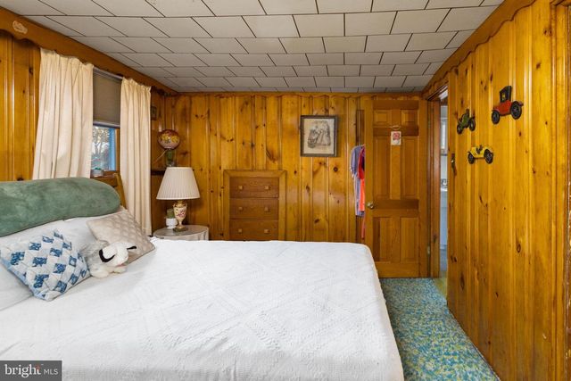 156 TETTEMER AVE, Hamilton, NJ 08610