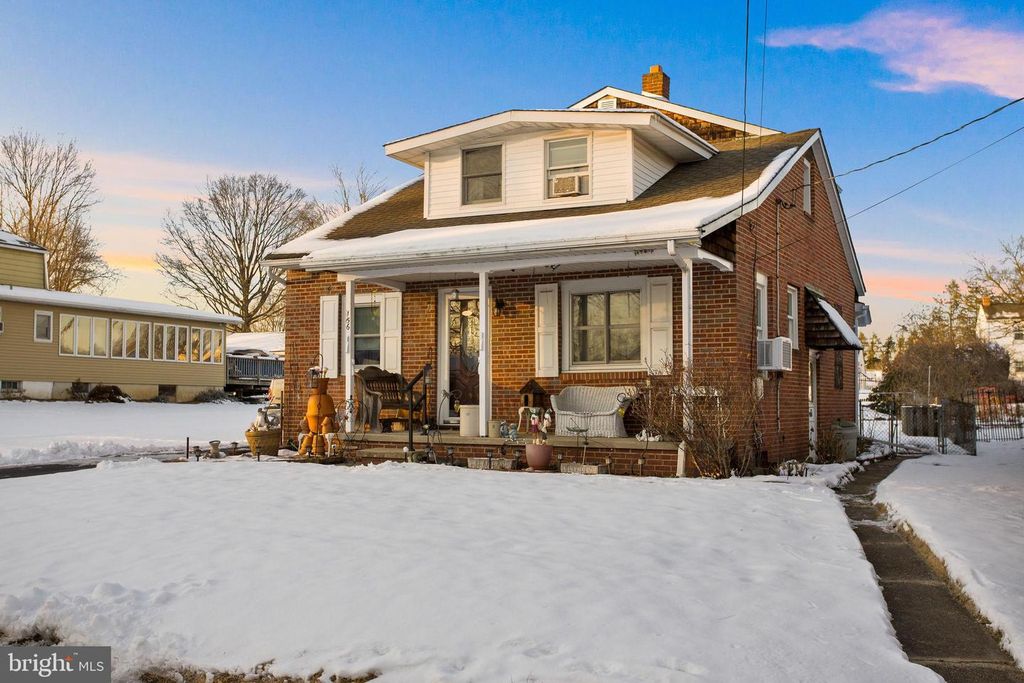 156 TETTEMER AVE, Hamilton, NJ 08610