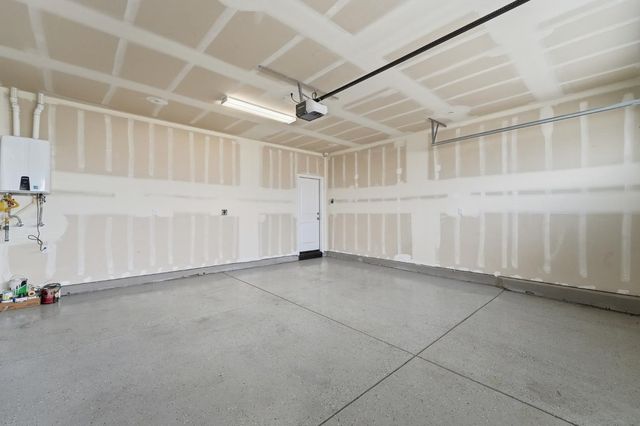 656 Chestnut St, Oakdale, CA 95361