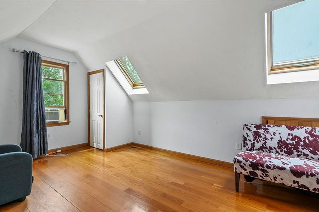 9 Lakeside Avenue, Chelmsford, MA 01824