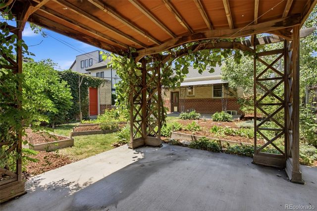 1564 S Josephine Street, Denver, CO 80210