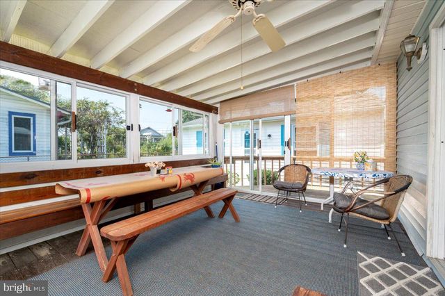 8236 BAYSIDE RD, Chesapeake Beach, MD 20732