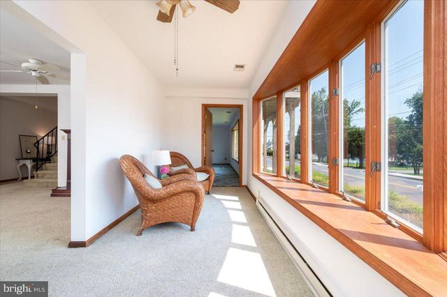 8236 BAYSIDE RD, Chesapeake Beach, MD 20732