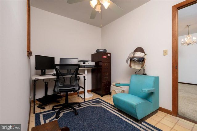 8236 BAYSIDE RD, Chesapeake Beach, MD 20732