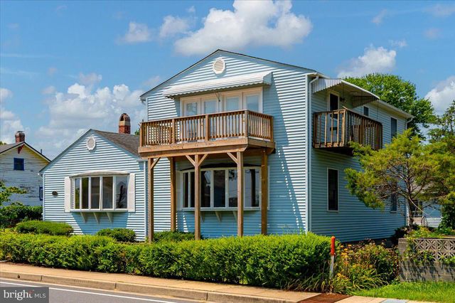 8236 BAYSIDE RD, Chesapeake Beach, MD 20732