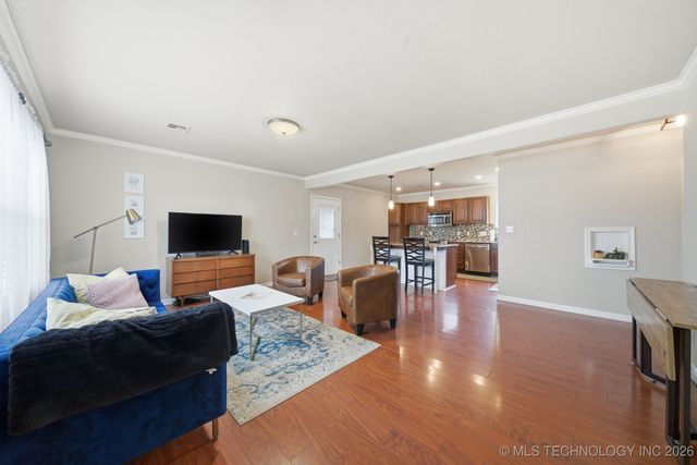 1321 S Quebec Avenue, Tulsa, OK 74112