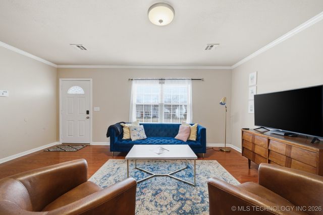 1321 S Quebec Avenue, Tulsa, OK 74112