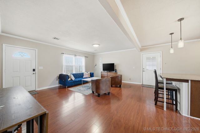 1321 S Quebec Avenue, Tulsa, OK 74112