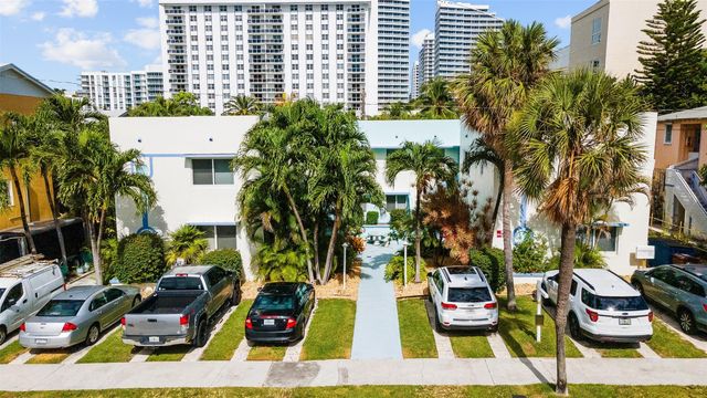 3015 Seville Street 7, Fort Lauderdale, FL 33304
