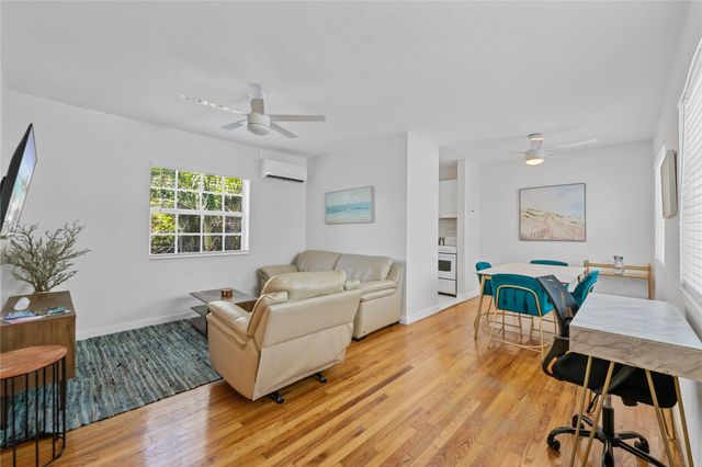 3015 Seville Street 7, Fort Lauderdale, FL 33304