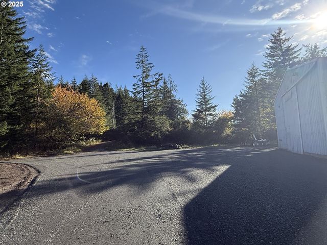 0 Hobby Lane, Coos Bay, OR 97420
