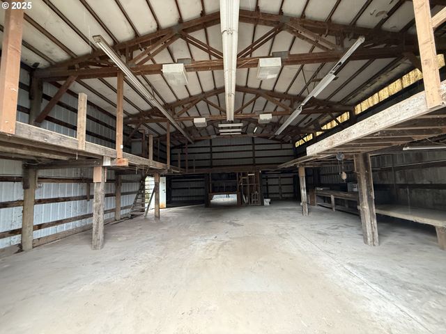 0 Hobby Lane, Coos Bay, OR 97420