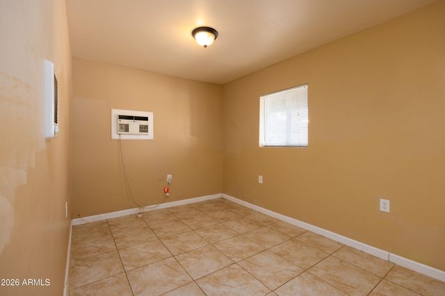 2501 W BELMONT Avenue Apt 3, Phoenix, AZ 85051