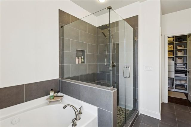 430 Rose Garden Lane, Alpharetta, GA 30009