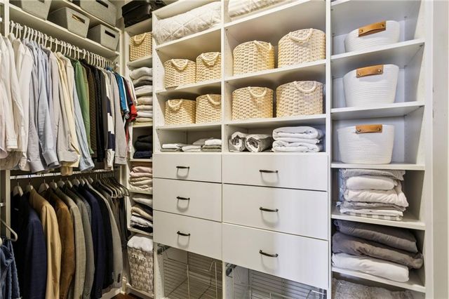 430 Rose Garden Lane, Alpharetta, GA 30009