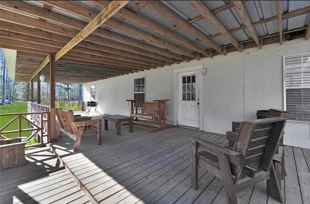 2000 E Beverly Drive, Shepherd, TX 77371