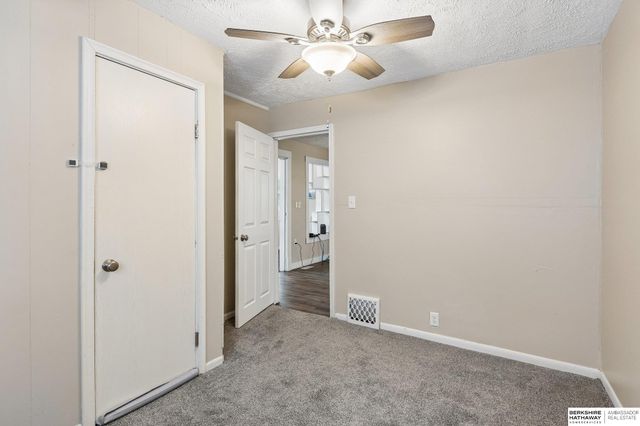 2619 Fort Street, Omaha, NE 68111