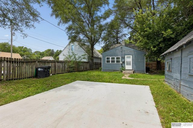 2619 Fort Street, Omaha, NE 68111