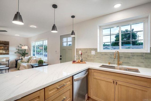 617 Osage St, Spring Valley, CA 91977
