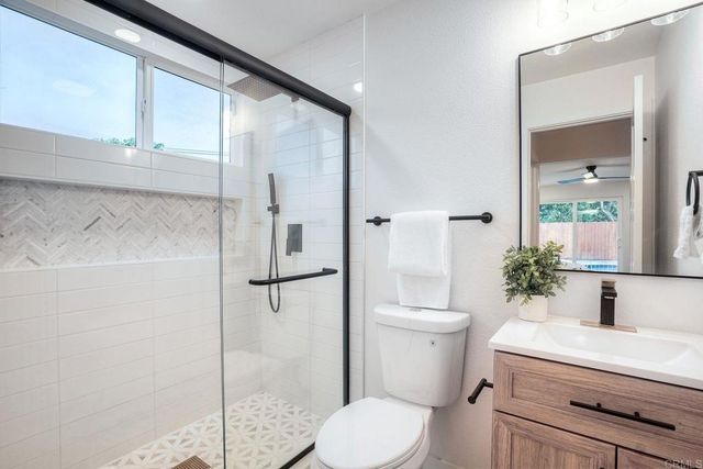 617 Osage St, Spring Valley, CA 91977
