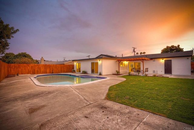 617 Osage St, Spring Valley, CA 91977