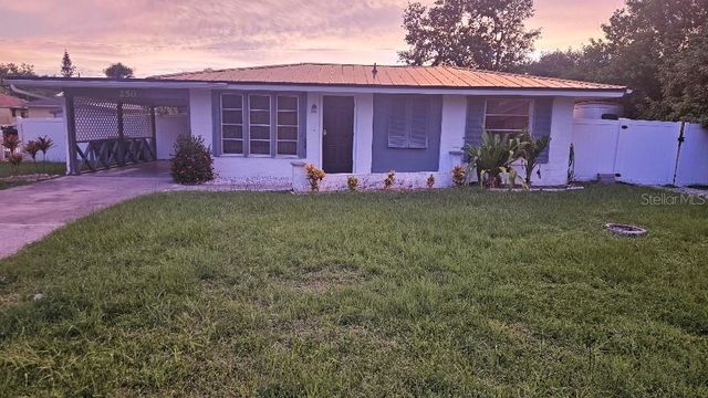 250 CHAMBER STREET NW, Port Charlotte, FL 33948