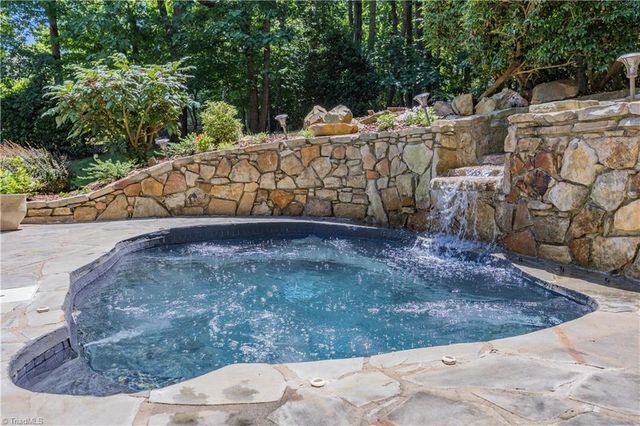 1270 Thayer Drive, Asheboro, NC 27205